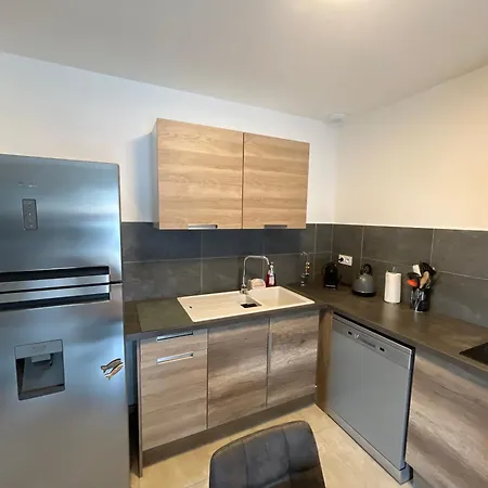 Apartment Lekube Villelongue-dels-Monts
